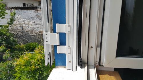 Balama TRIPLA aruncatoare pentru obloanele cu toc Elvial